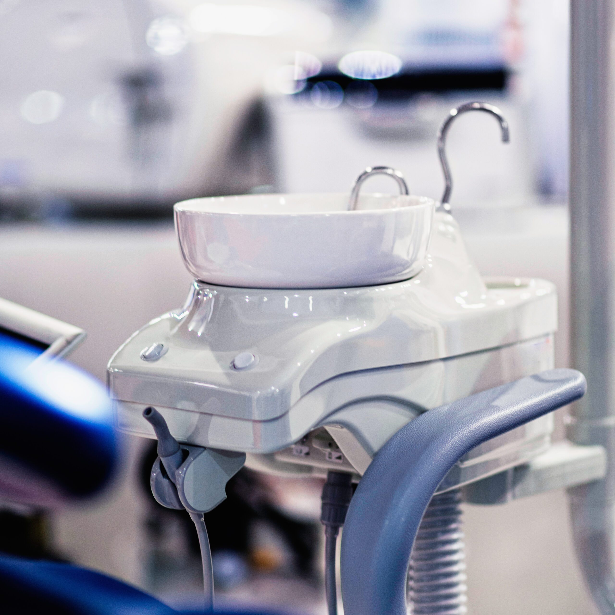 Detail from dental clinic Ortodoncia con Brackets - 4